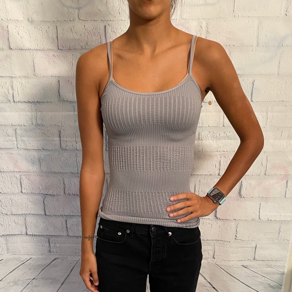 NWT Stretchy gray tank